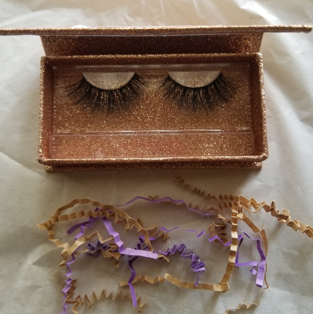 3D Fiber Lashes - Picture 2 of 3
